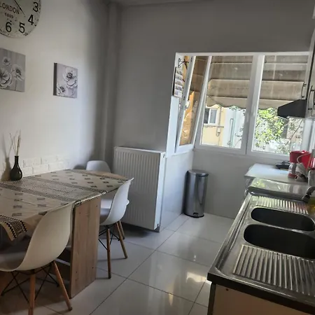 Sea , Airport,parking 56sqm * Thessaloniki